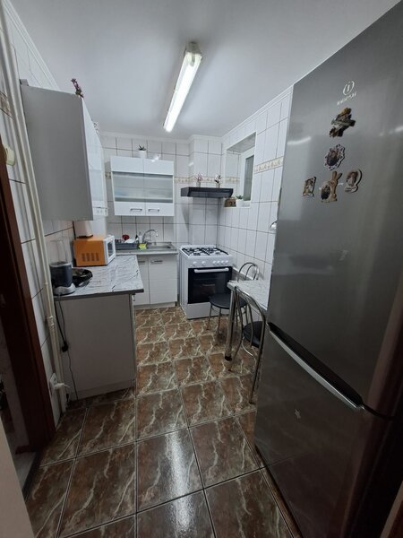 Lacul Tei, Maica Domnului vav Domino aproape Parcul Circului