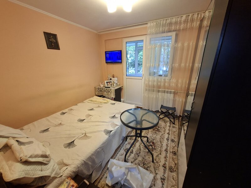 Lacul Tei, Maica Domnului vav Domino aproape Parcul Circului